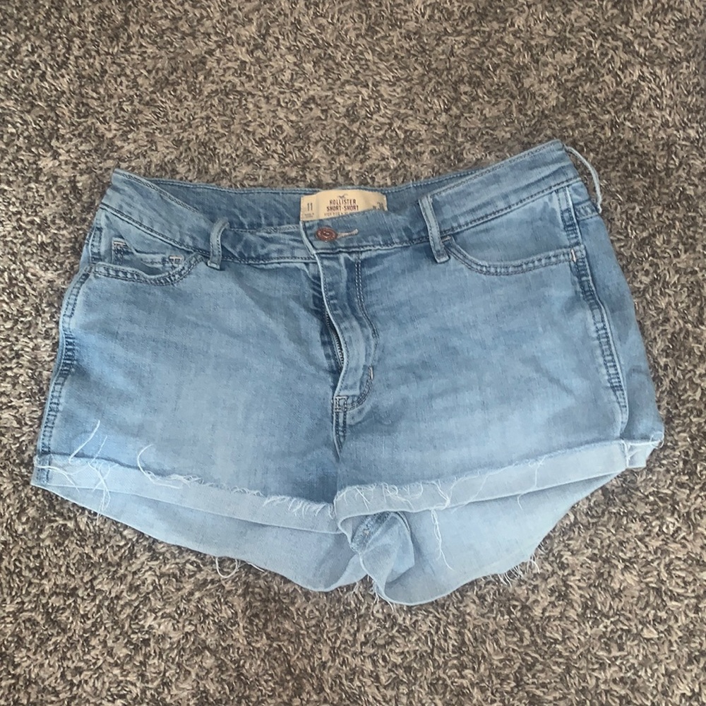 11 Hollister Jeans. Short, high rise, 2” inseam.